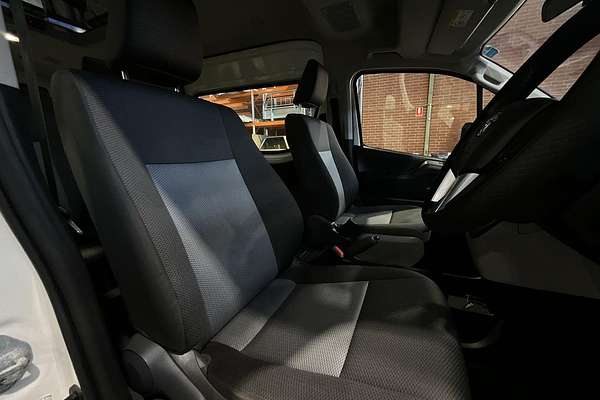 2020 Toyota Hiace Commuter GDH322R ELWB High Roof