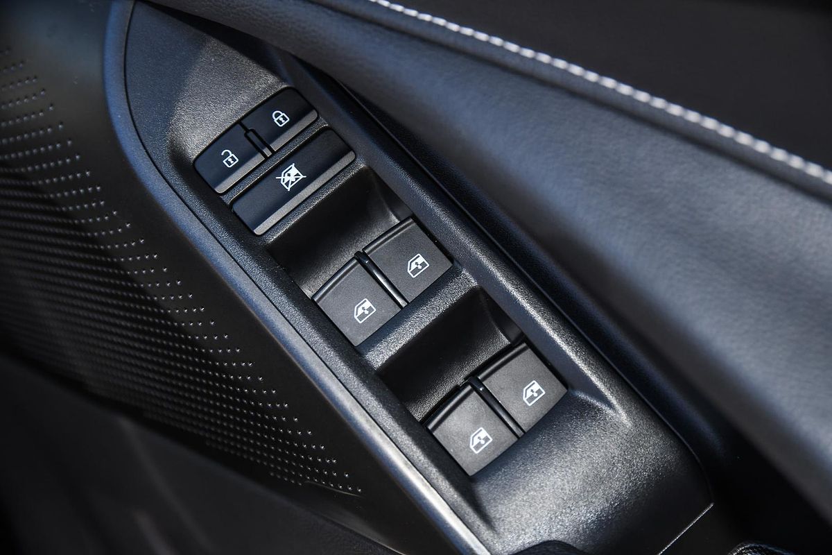 2023 LDV D90 Executive SV9A