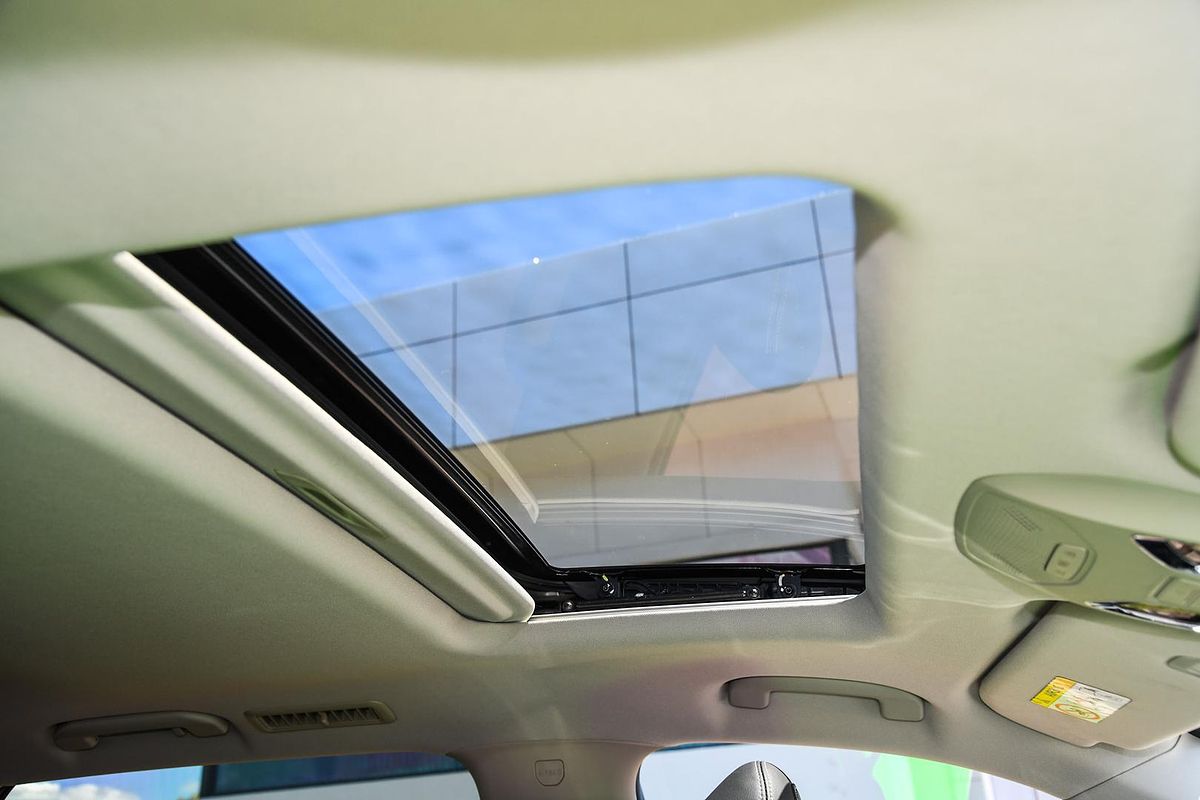 2023 LDV D90 Executive SV9A