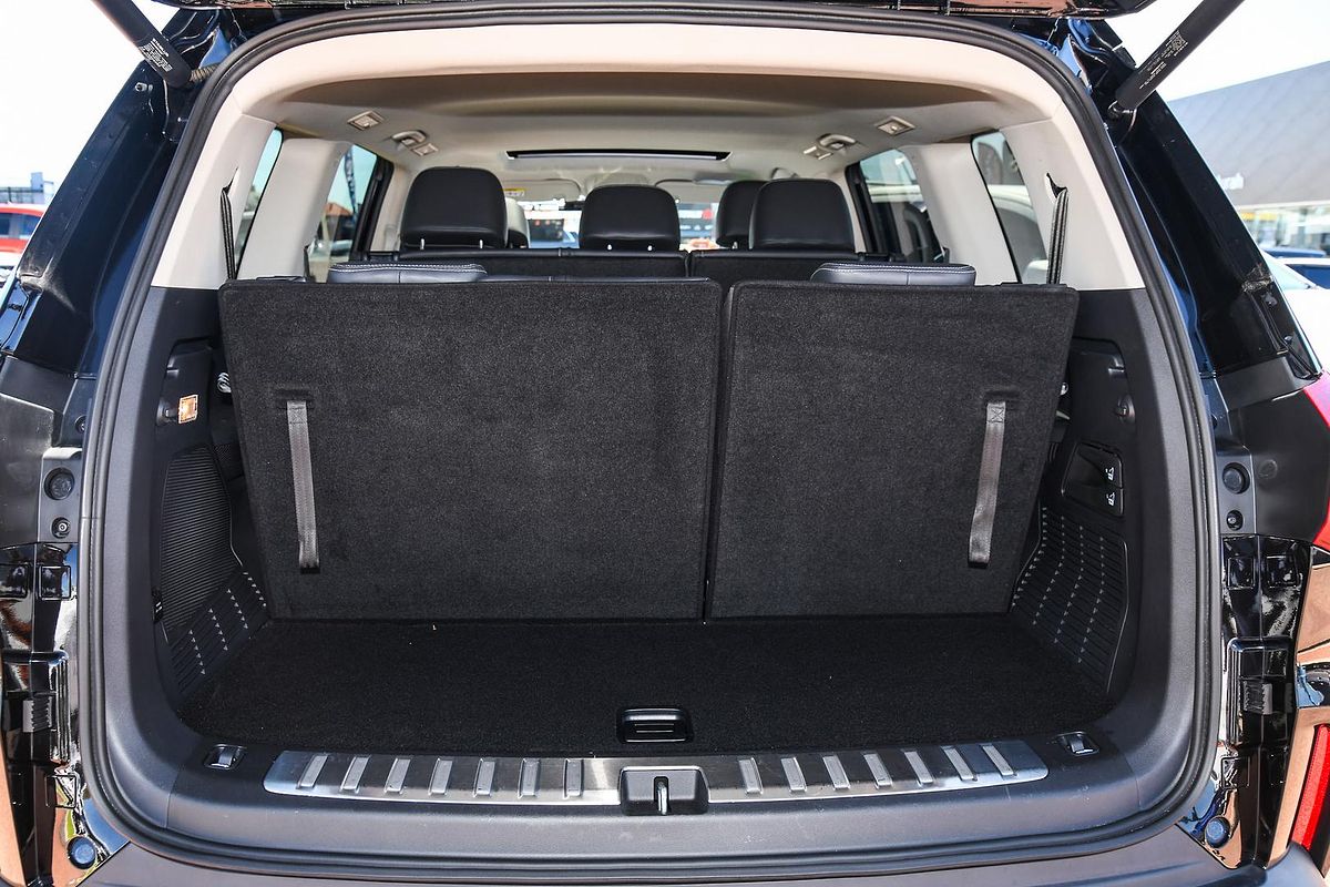 2023 LDV D90 Executive SV9A