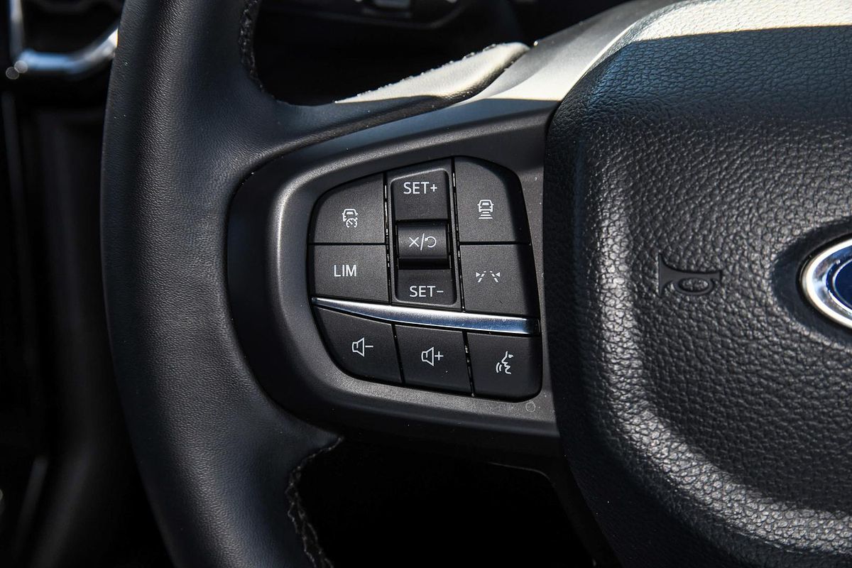 2025 Ford Everest Sport 2.0L