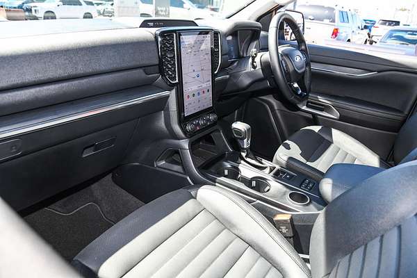 2025 Ford Everest Sport 2.0L