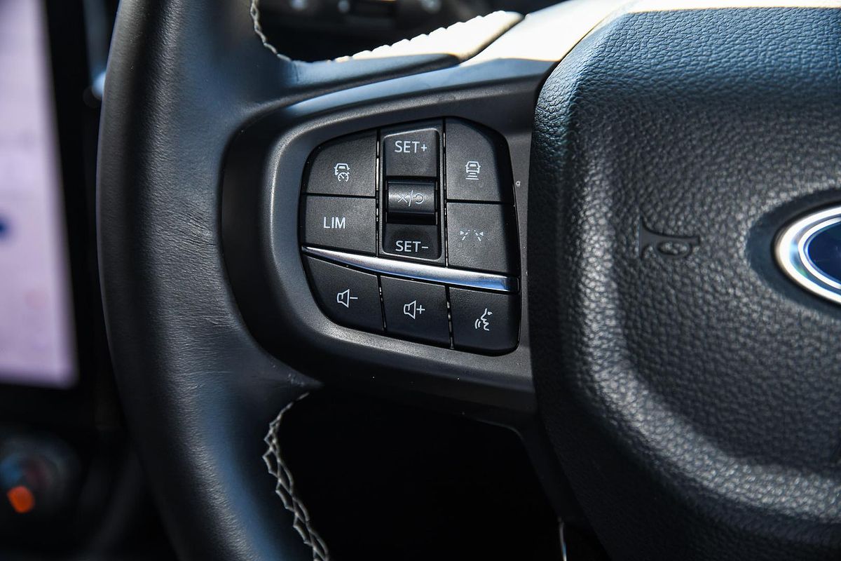 2024 Ford Everest Platinum 3.0L