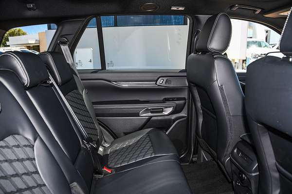 2024 Ford Everest Platinum 3.0L