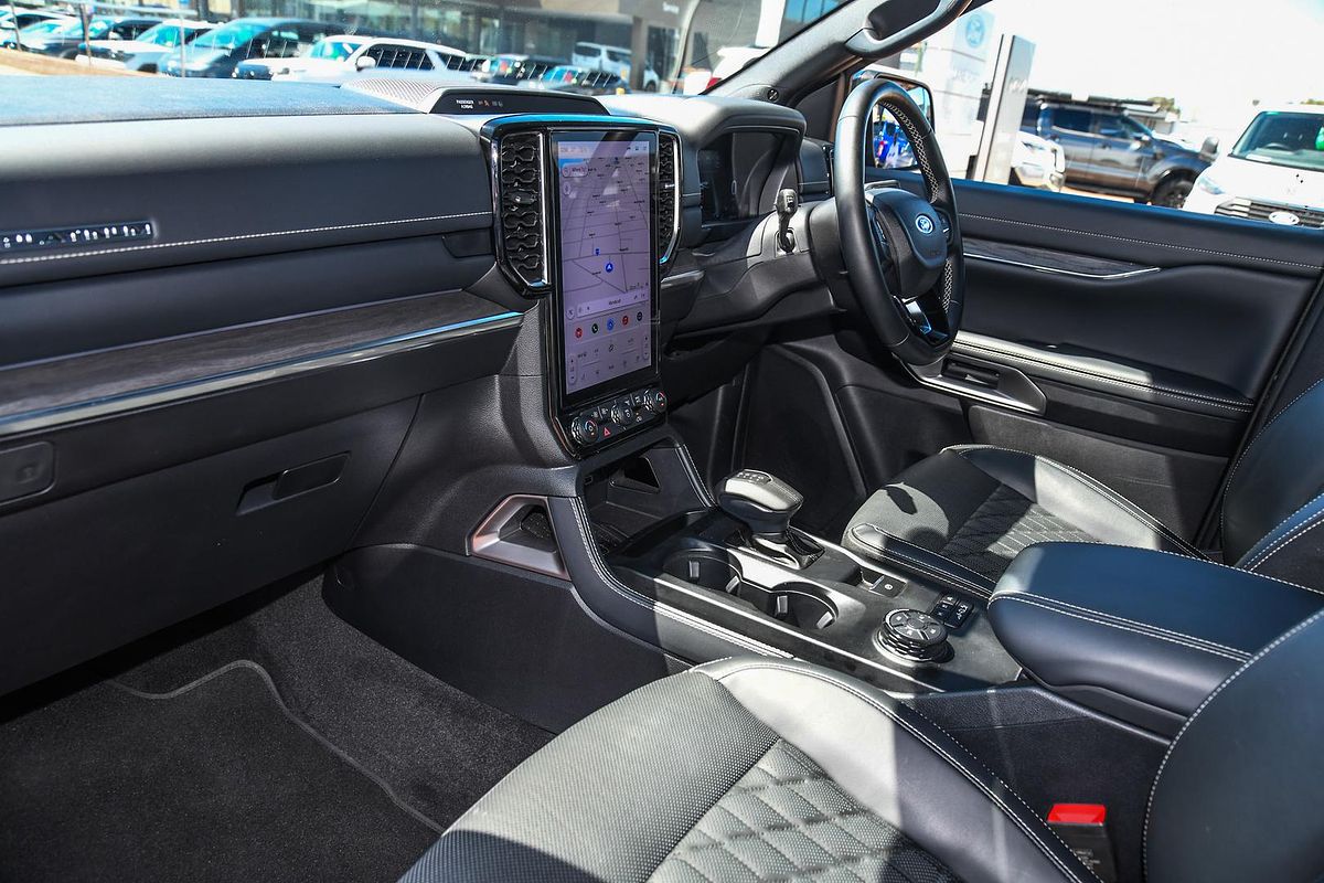 2024 Ford Everest Platinum 3.0L