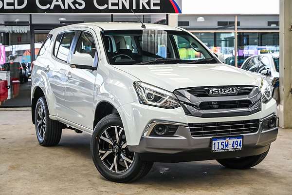 2021 Isuzu MU-X LS-M
