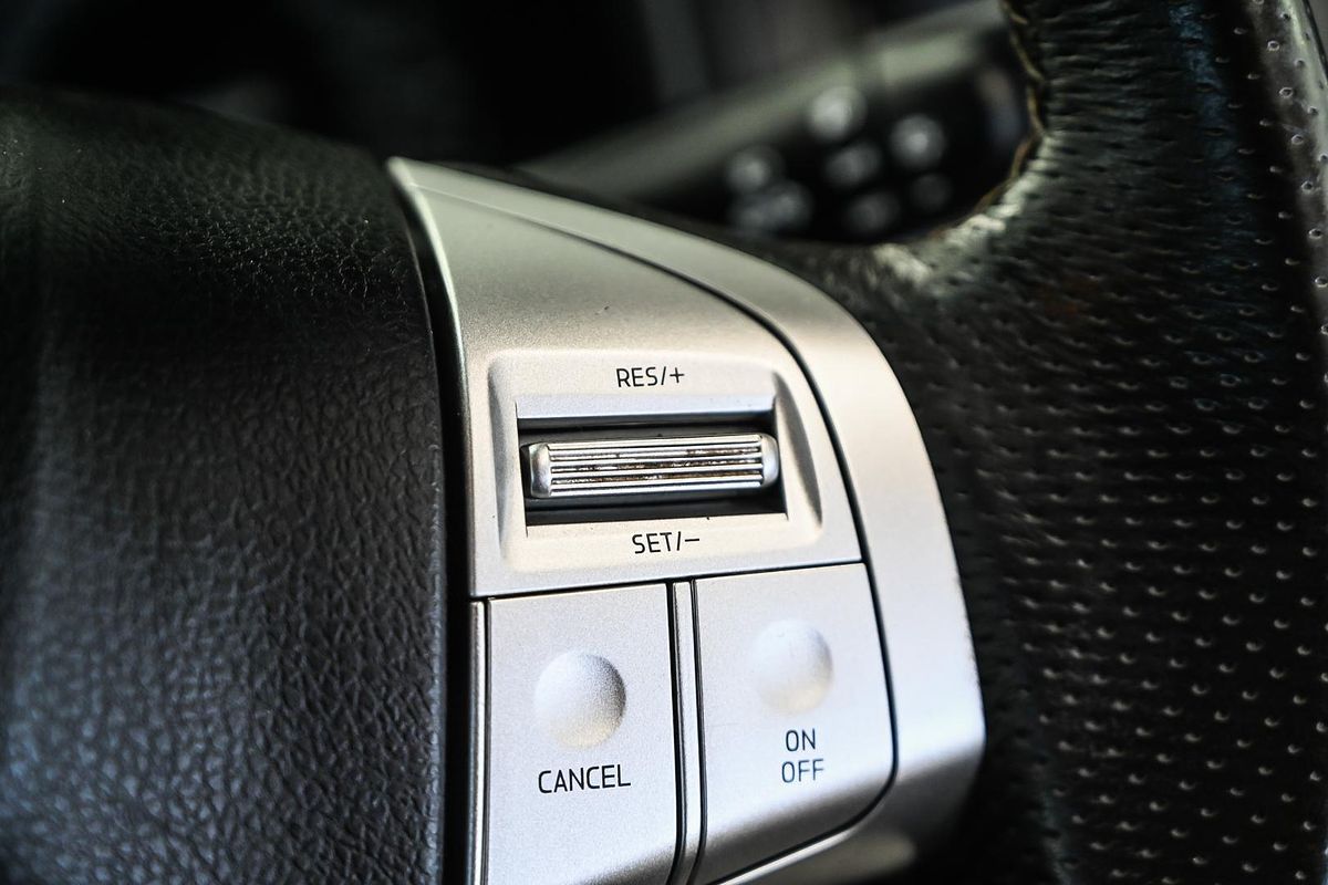 2021 Isuzu MU-X LS-M