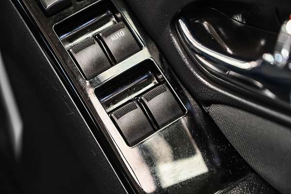 2021 Isuzu MU-X LS-M
