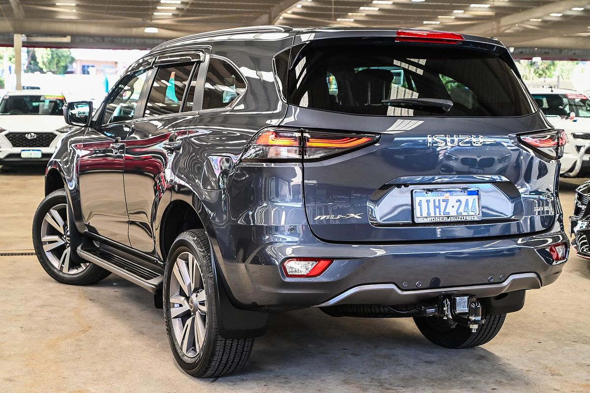 2024 Isuzu MU-X LS-T