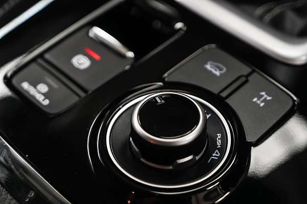 2024 Isuzu MU-X LS-T