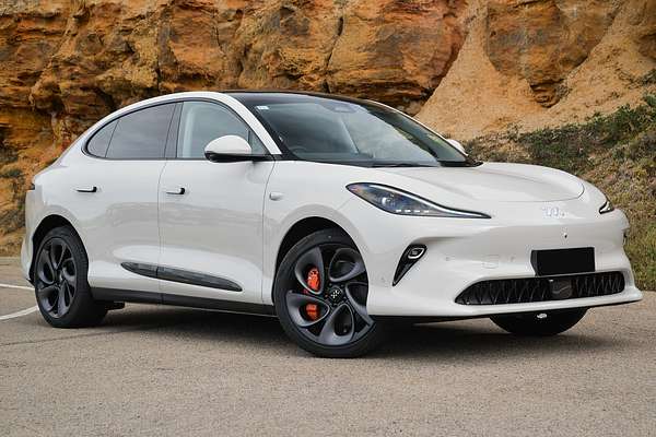 2025 MG IM6 Platinum S12L