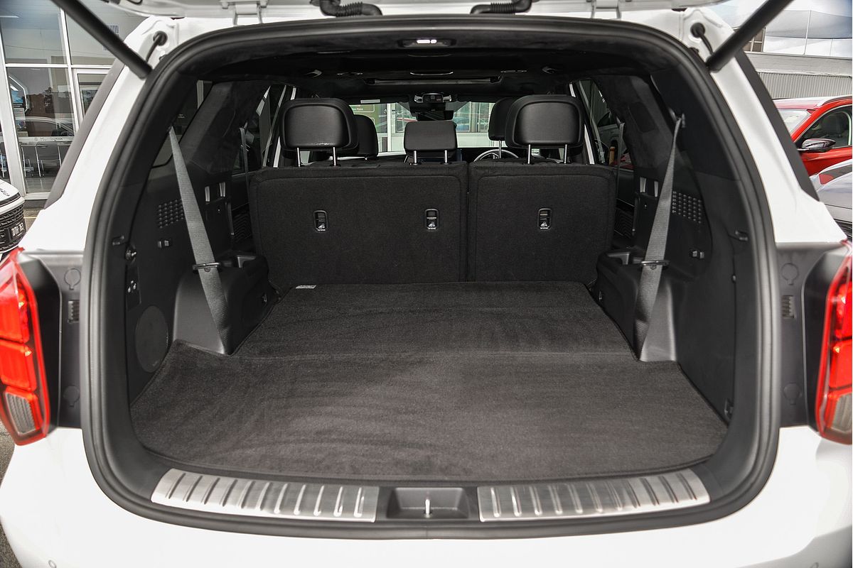 2025 Hyundai Palisade Calligraphy Black Ink LX2.V5