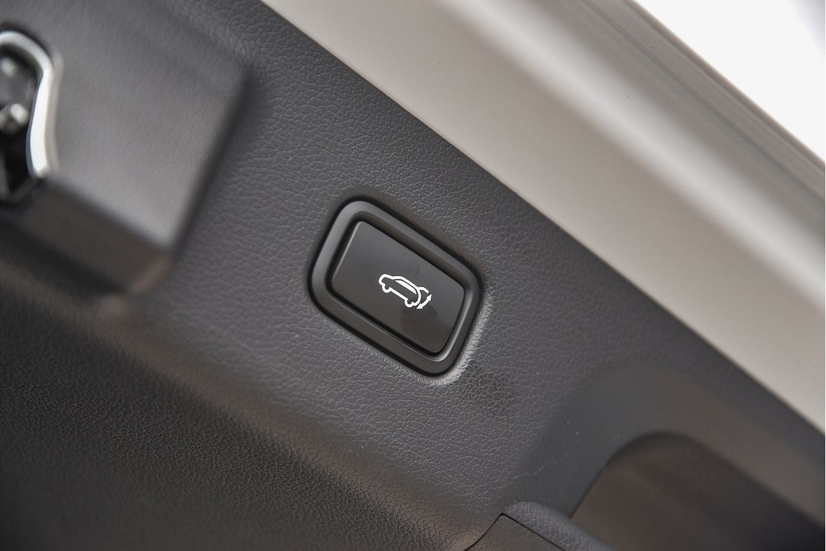 2025 Hyundai Palisade Calligraphy Black Ink LX2.V5