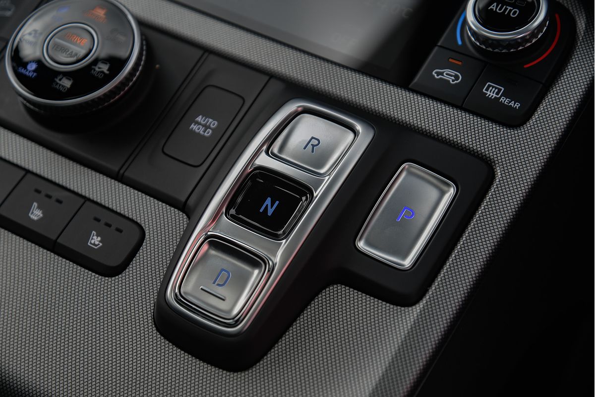 2025 Hyundai Palisade Calligraphy Black Ink LX2.V5