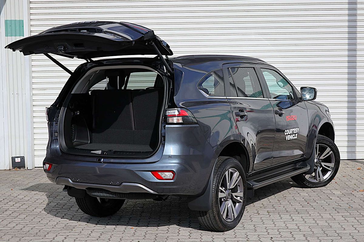 2024 Isuzu MU-X LS-T