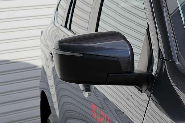2024 Isuzu MU-X LS-T