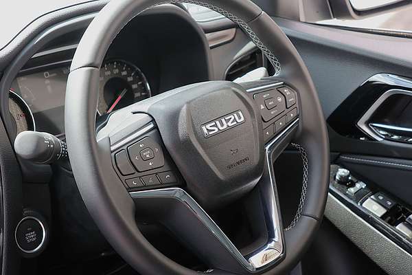 2024 Isuzu MU-X LS-T
