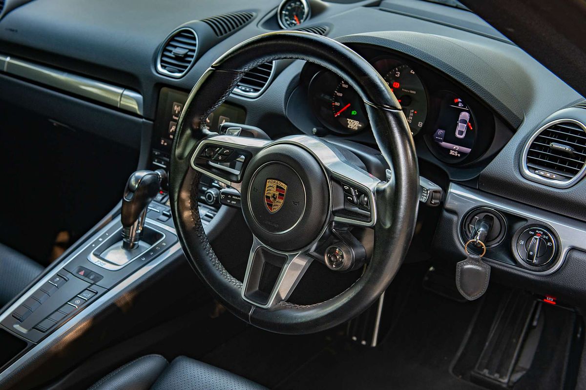 2016 Porsche 718 Cayman S 982