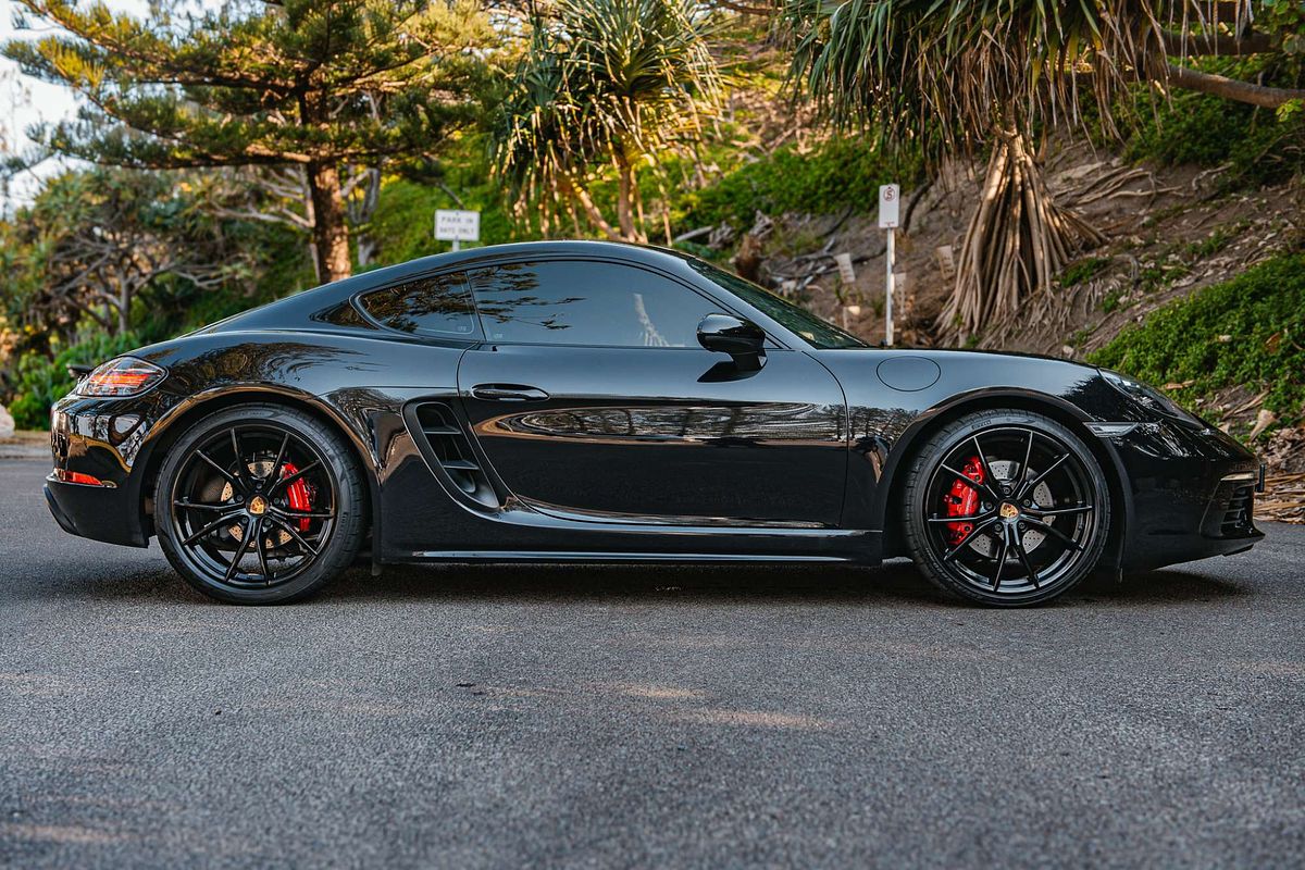 2016 Porsche 718 Cayman S 982