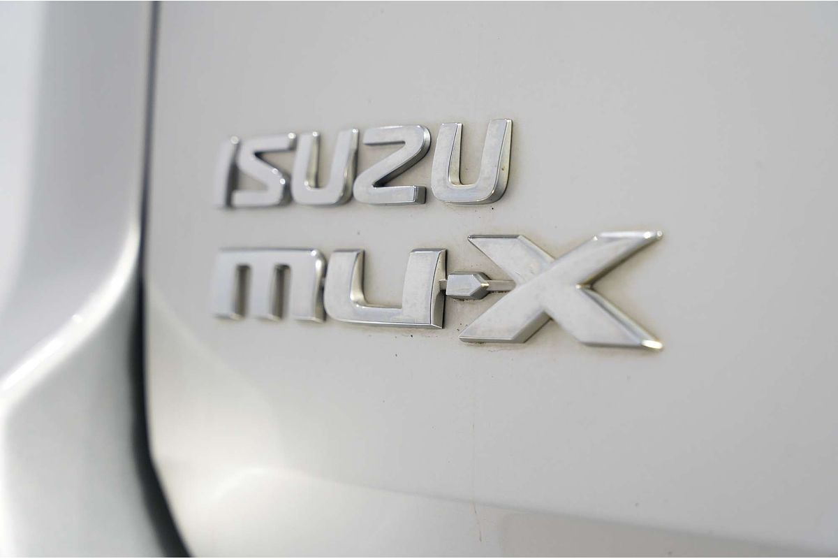 2017 Isuzu MU-X LS-U