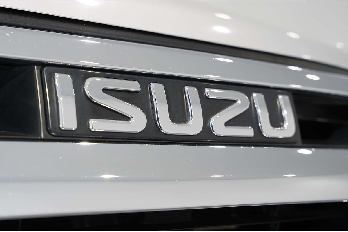 2017 Isuzu MU-X LS-U