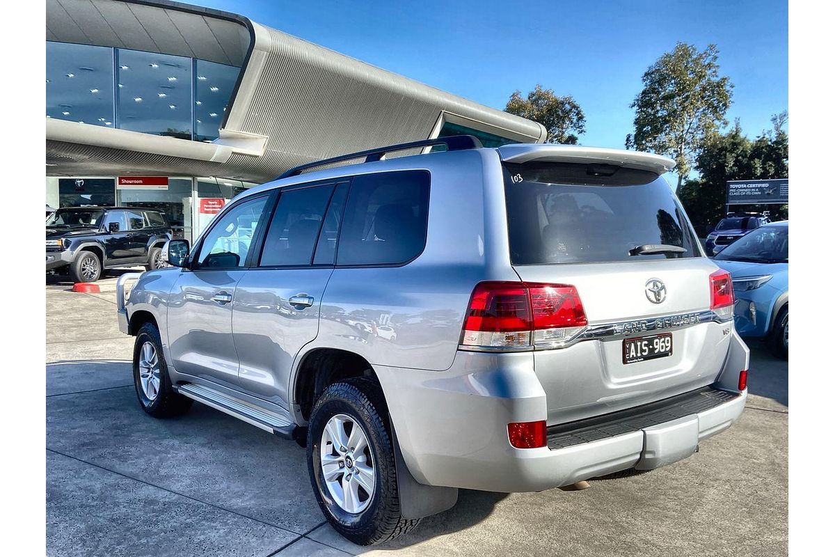 2016 Toyota Landcruiser GXL VDJ200R