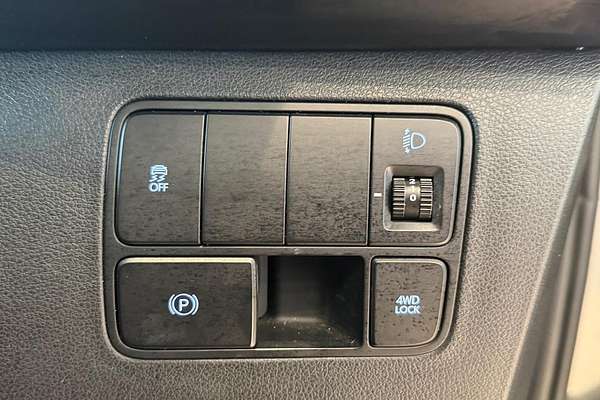 2022 Hyundai STARIA US4.V1