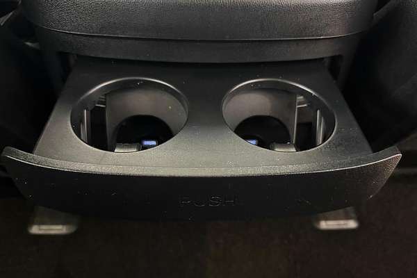 2022 Hyundai STARIA US4.V1