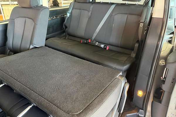 2022 Hyundai STARIA US4.V1