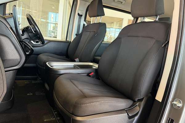 2022 Hyundai STARIA US4.V1