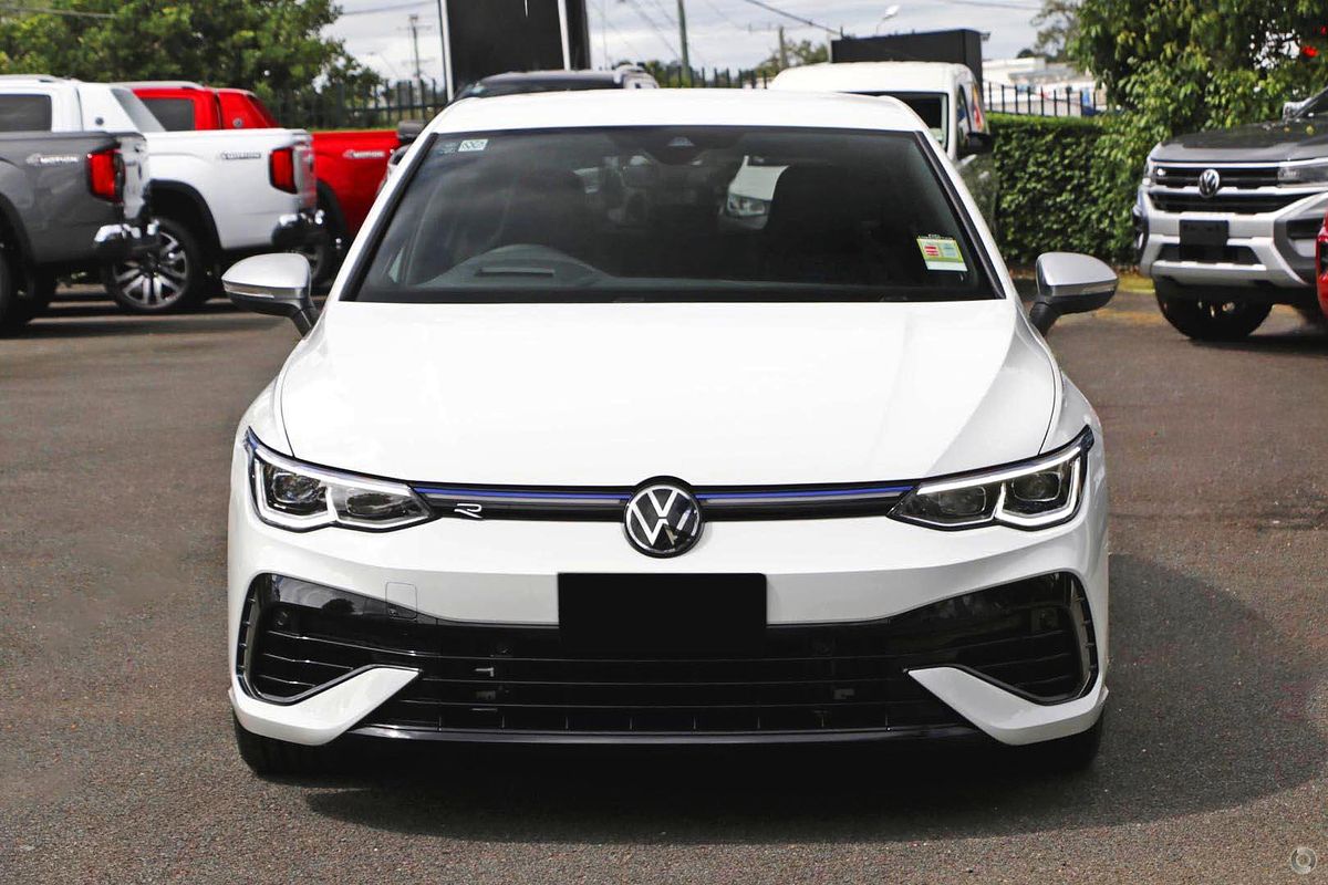 2024 Volkswagen Golf R 8