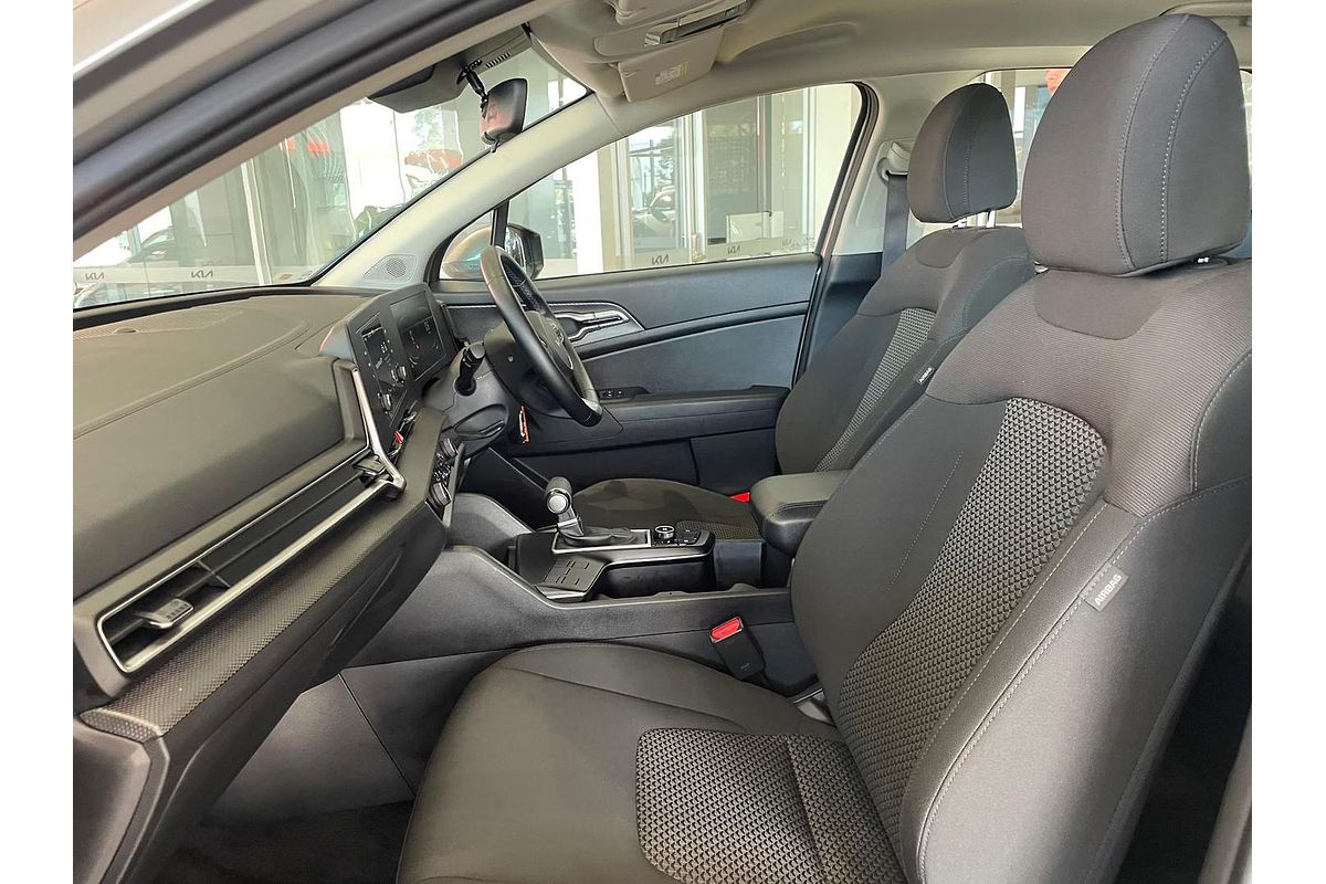 2024 Kia Sportage S NQ5