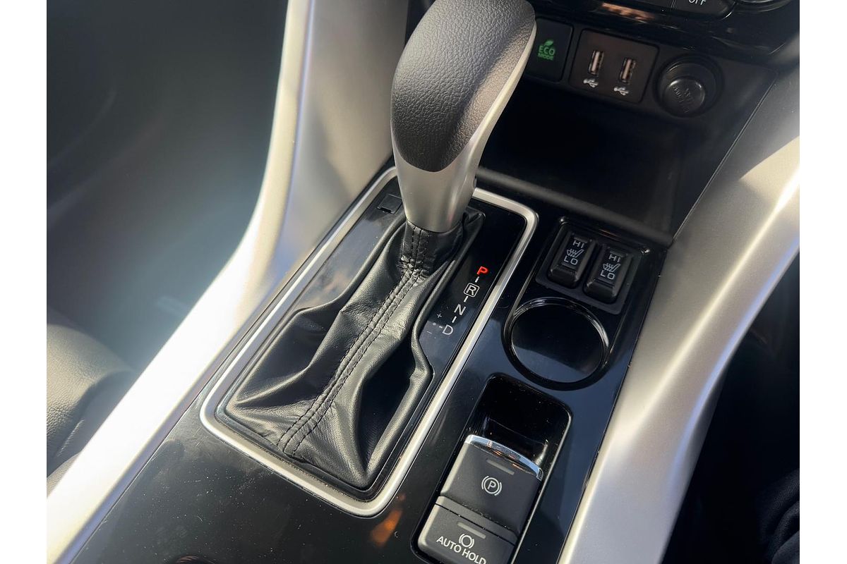 2024 Mitsubishi Eclipse Cross Exceed YB
