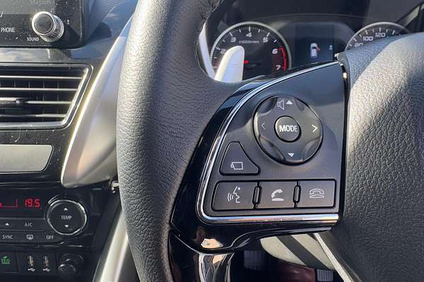 2024 Mitsubishi Eclipse Cross Exceed YB