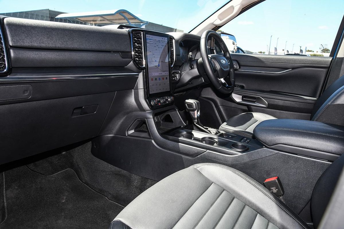 2025 Ford Everest Sport 2.0L