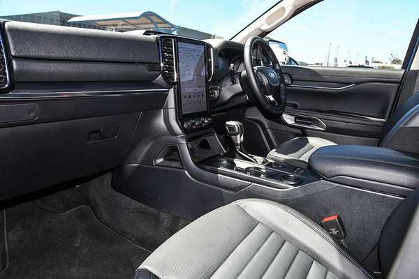 2025 Ford Everest Sport 2.0L