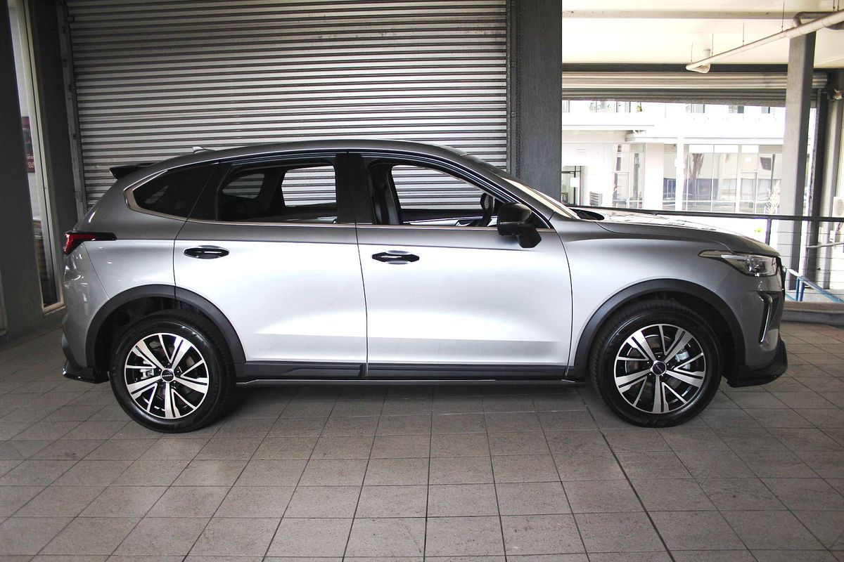 Jolion Pro Luxury Auto 4x2 Hybrid