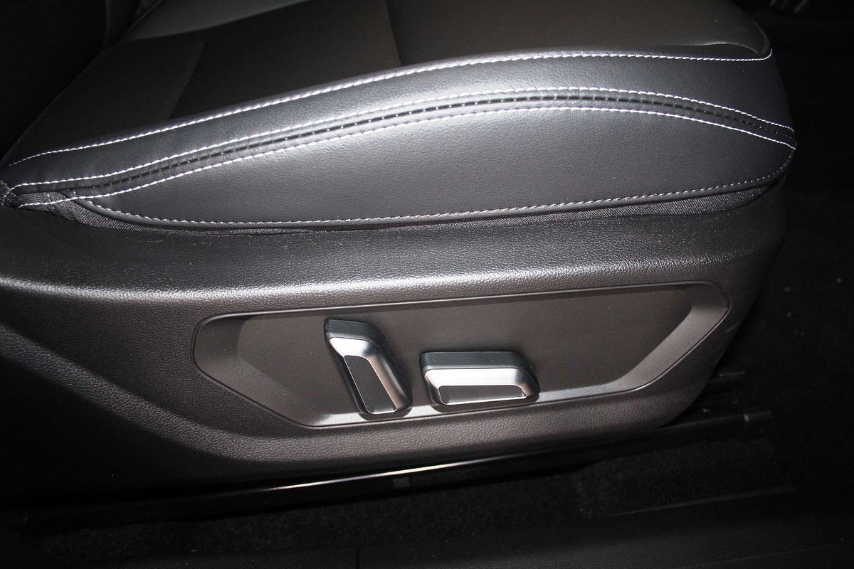 Jolion Pro Luxury Auto 4x2 Hybrid