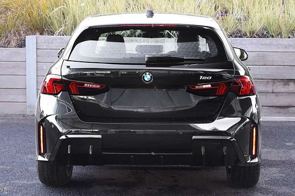 2025 BMW 1 Series 120 M Sport F70