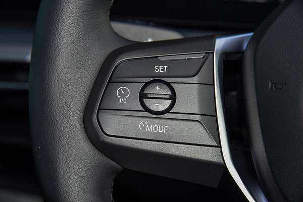 2025 BMW X1 xDrive20i U11