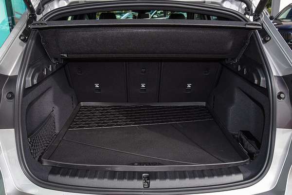 2025 BMW X1 xDrive20i U11