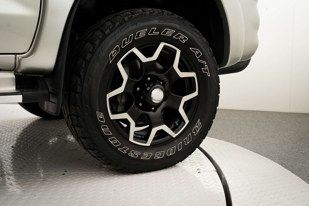 2013 Toyota Hilux SR5 KUN26R 4X4