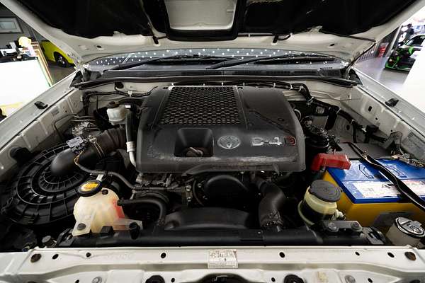 2013 Toyota Hilux SR5 KUN26R 4X4