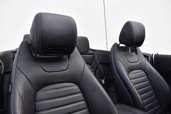 2019 Mercedes-Benz C-Class C300 A205