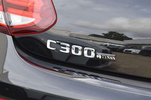 2019 Mercedes-Benz C-Class C300 A205
