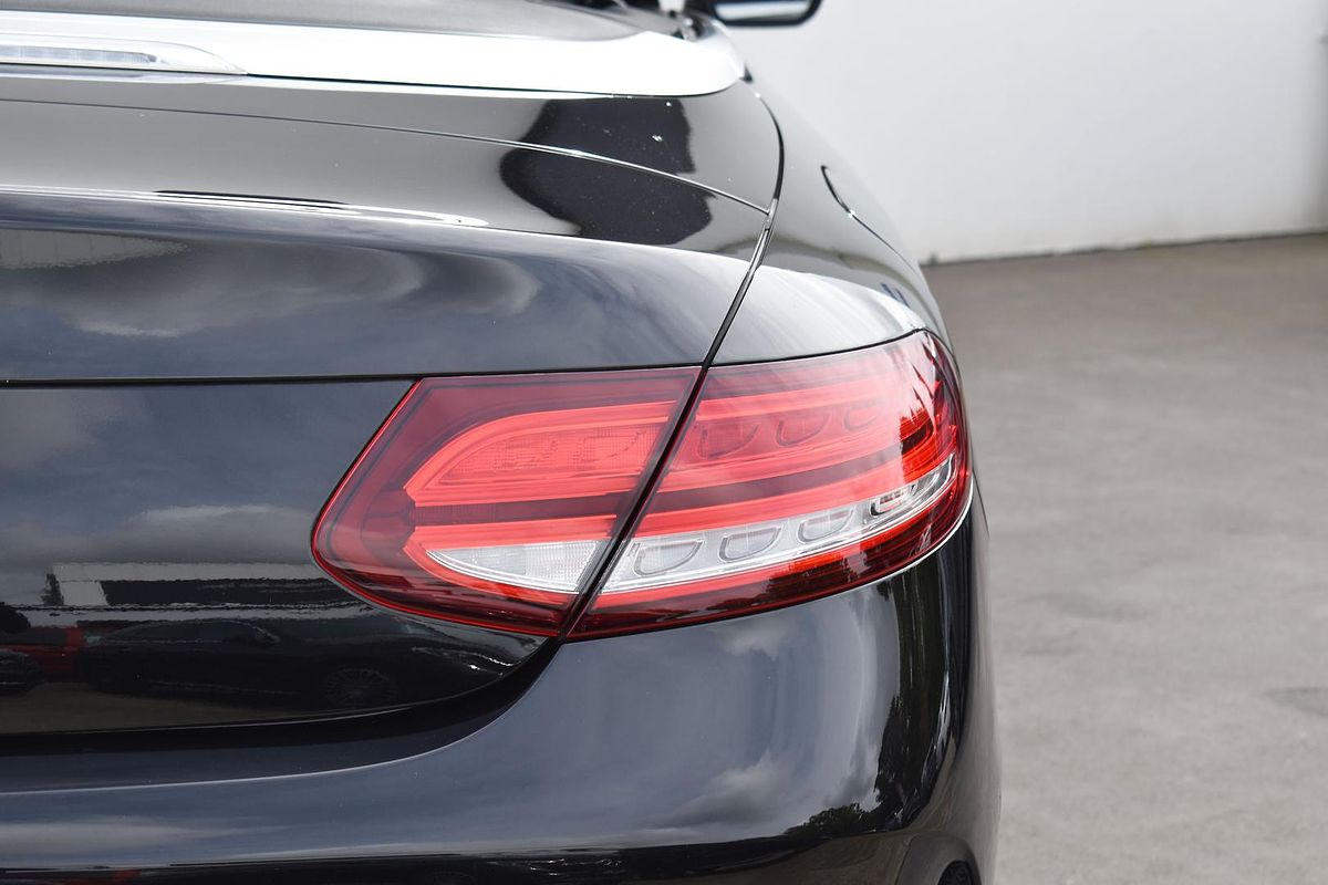 2019 Mercedes-Benz C-Class C300 A205
