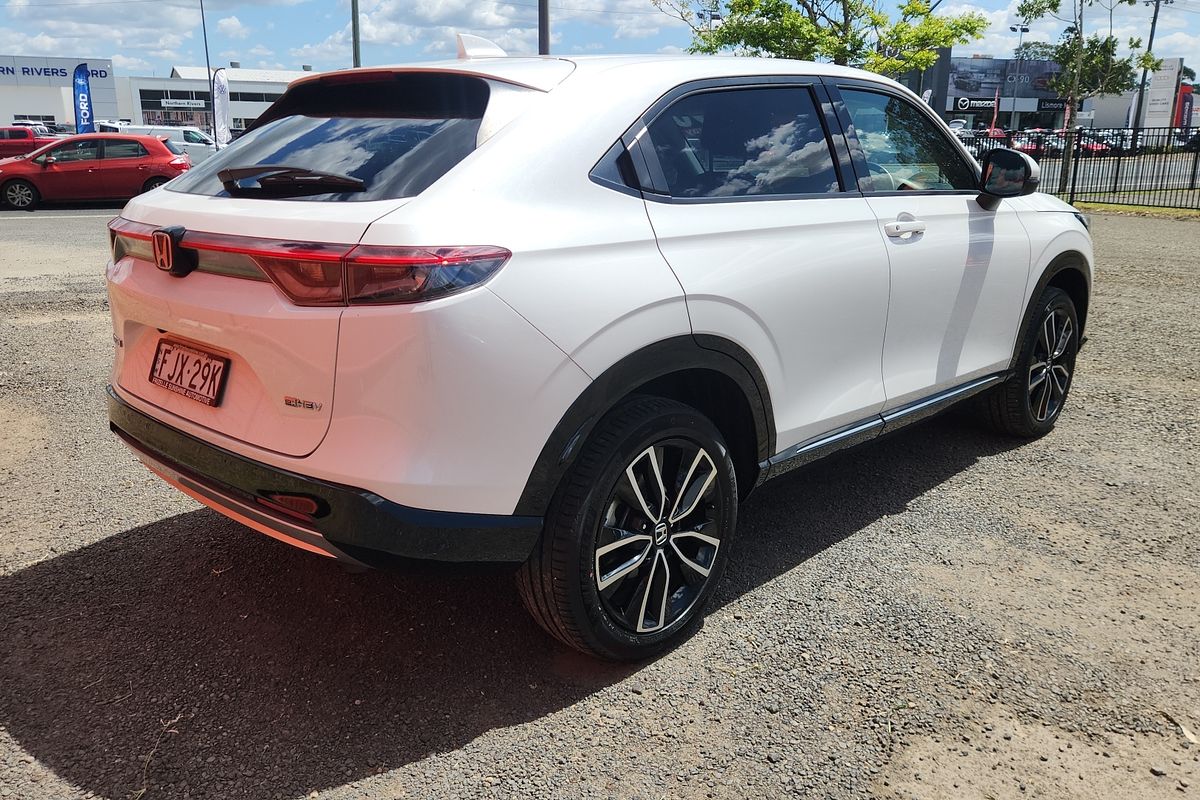 2023 Honda HR-V e:HEV L