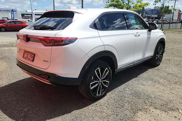 2023 Honda HR-V e:HEV L