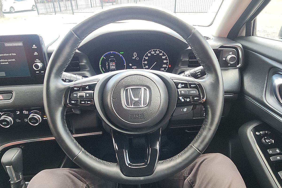 2023 Honda HR-V e:HEV L