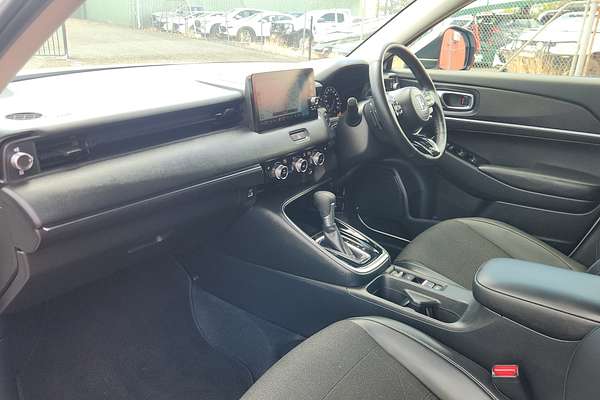 2023 Honda HR-V e:HEV L